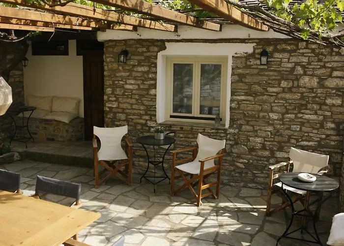 Casa de hóspedes Ξενώνας Λαύκος