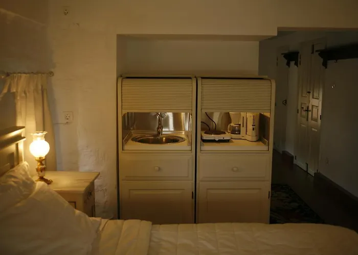 Ξενώνας Λαύκος *